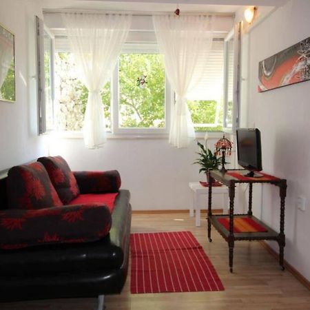 Old City/Beach 13 Minutes Away, Parking, For 4 Spalato Esterno foto