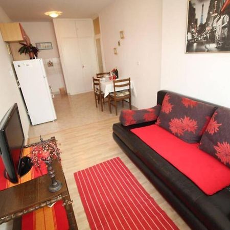 Old City/Beach 13 Minutes Away, Parking, For 4 Spalato Esterno foto